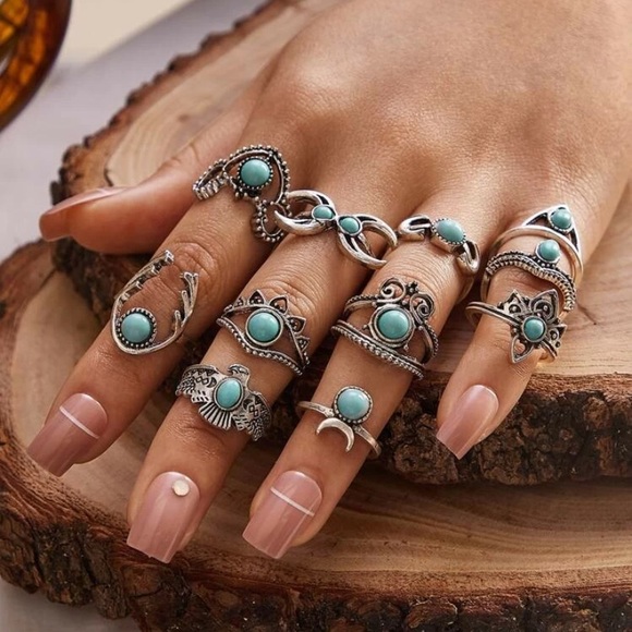 Jewelry - 3/$30 11pc Turquoise vintage Midi Ring Set